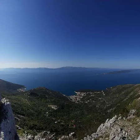 On The 3* Drvenik (Split-Dalmatia)